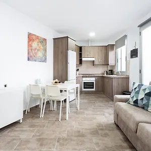 https://home2book-bajamar-natural-pool-beach.in-canary-islands.com